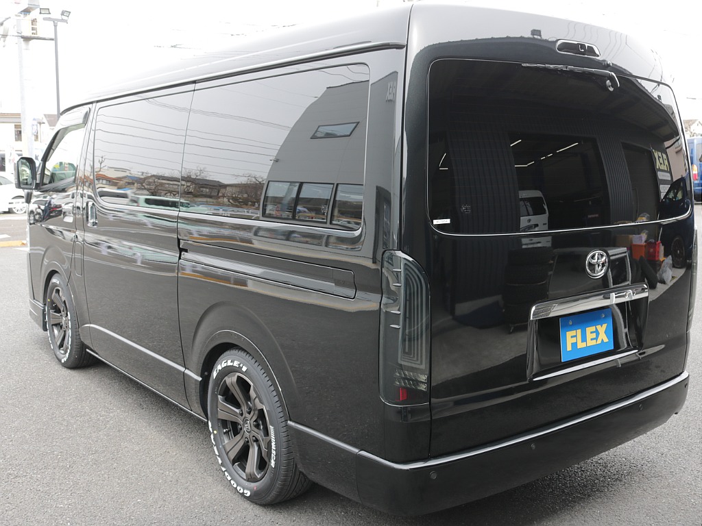 リアフィルム５面施工済み！！