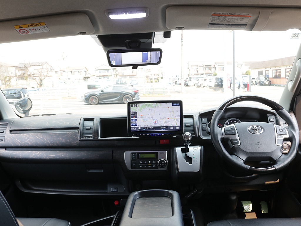 令和４年式ワゴンＧＬ４ＷＤファミリーに好評のＶｅｒ１シートアレンジ施工済み！オリジナルフロントスポイラーオリジナル１８インチアルミアルパインＢＩＧ－Ｘ１１インチナビフリップダウンモニター装着済み！！