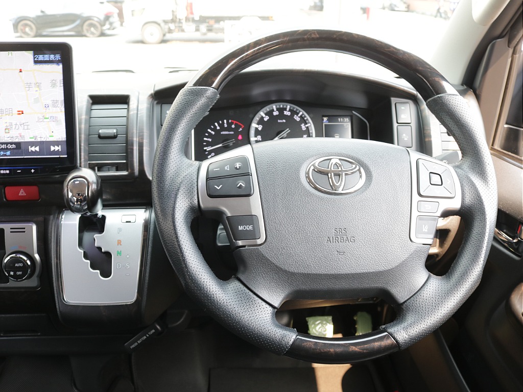 令和４年式ワゴンＧＬ４ＷＤファミリーに好評のＶｅｒ１シートアレンジ施工済み！オリジナルフロントスポイラーオリジナル１８インチアルミアルパインＢＩＧ－Ｘ１１インチナビフリップダウンモニター装着済み！！