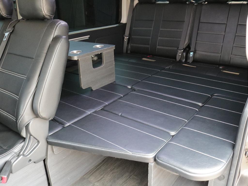 令和４年式ワゴンＧＬ４ＷＤファミリーに好評のＶｅｒ１シートアレンジ施工済み！オリジナルフロントスポイラーオリジナル１８インチアルミアルパインＢＩＧ－Ｘ１１インチナビフリップダウンモニター装着済み！！