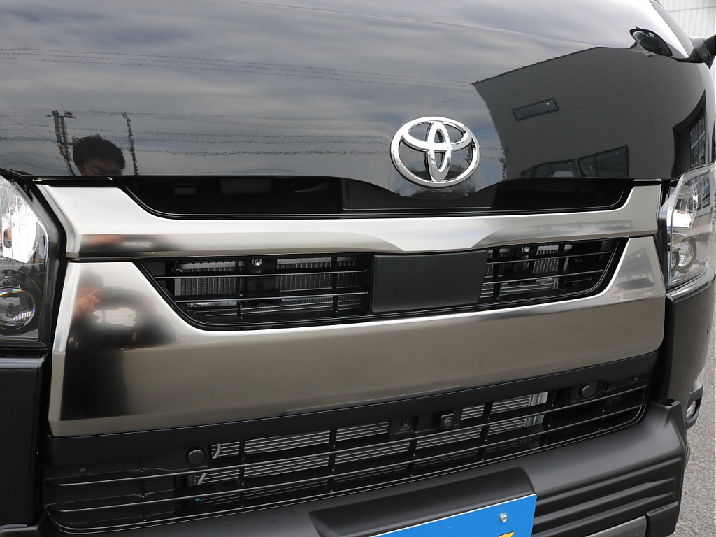 令和７年式ダークプライムＳ２８００ディーゼル４ＷＤカスタム車両入庫！！インナーブラックライト加工新品オリジナル１６インチアルミ新品オリジナルＬＥＤテールライト新品ベットＫＩＴ新品ＢＩＧ－Ｘ１１インチ