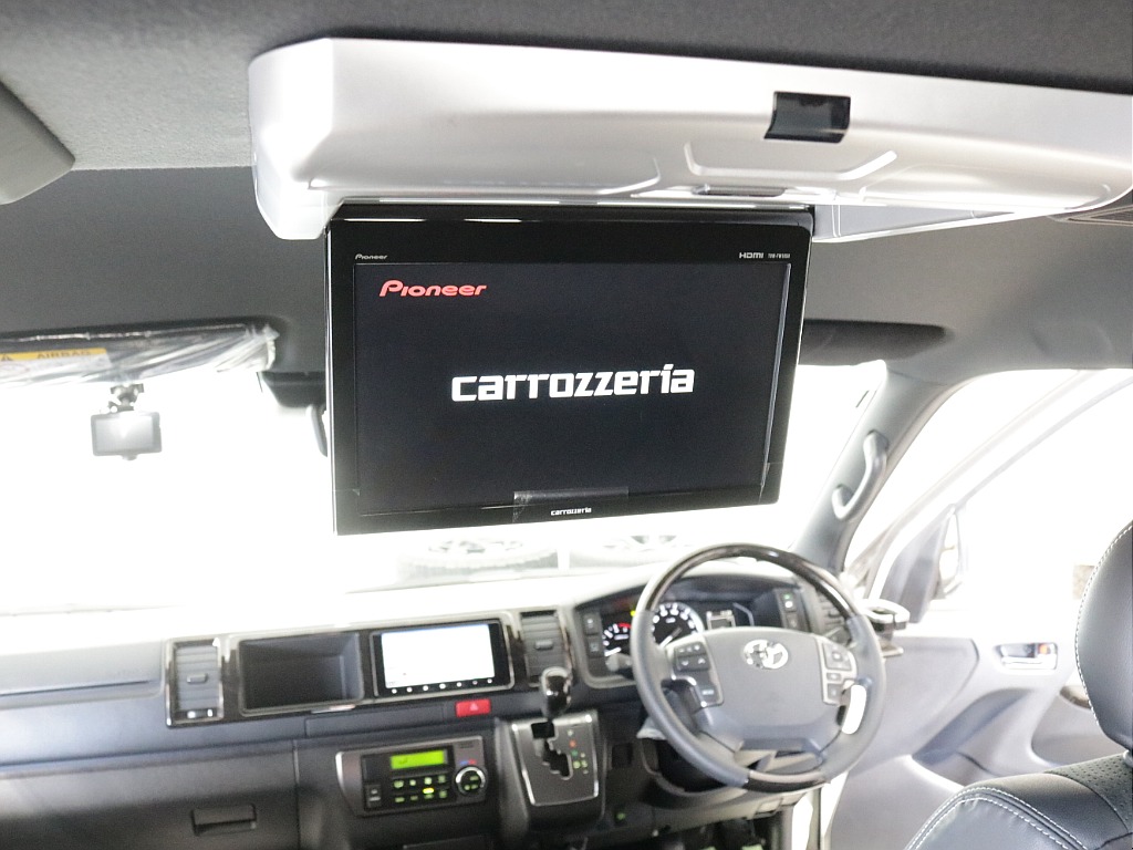 ツインモニター装備！！