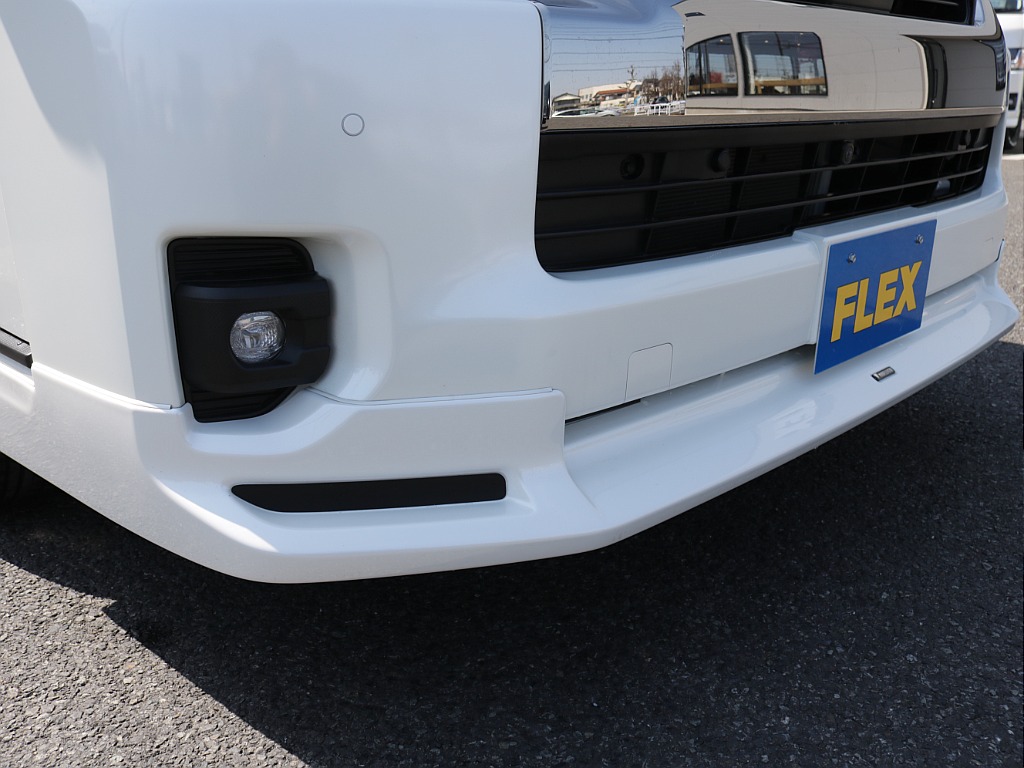 令和７年式ワイドＶダークプライムⅡ２８００ディーゼルターボ！新作１８インチアルミ２インチローダウン済み！新品ベットＫＩＴ装着済み！