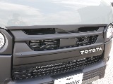 令和８年式ハイエースＶアースカラーパッケージＲＥクラシック丸目ライトフェイスチェンジ済み！新品オリジナルフロントバンパー新品オリジナルオーバーフェンダー新品ＬＥＤテールライト新品ＢＩＧ－Ｘ１１インチ！