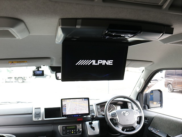 アルパインＢＩＧ－Ｘ１１インチナビフルメディア、アルパインフリップダウンモニター装備！！