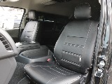 令和６年式ハイエースワゴンＧＬ４ＷＤファミリーに好評のリラクシングシートアレンジ施工済み！オリジナルフロントスポイラーオリジナル１７インチアルミオリジナルＬＥＤテールアルパインＢＩＧ－Ｘ１１インチ装備