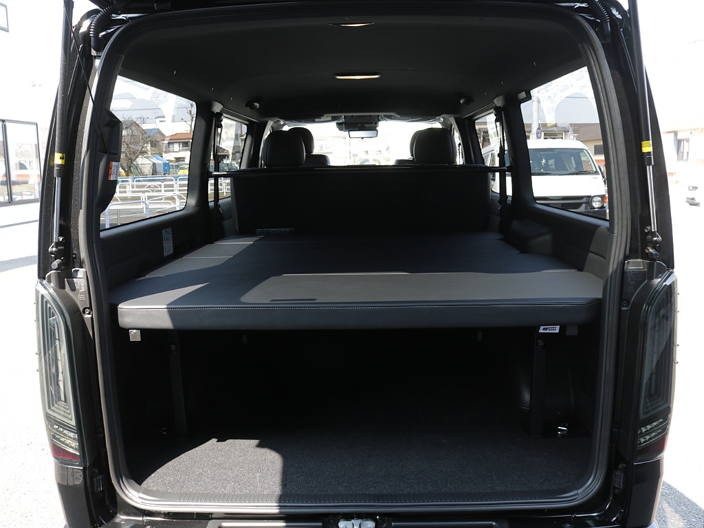 新車９型モデルダークプライムⅡ２０００ガソリン２WDカスタム車両入庫！！オリジナルフロントスポイラーオリジナル１７インチアルミオリジナルＬＥＤテールライトオリジナルオーバーフェンダーオリジナルベット！