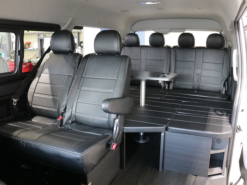 ファミリーに好評のファミリアシートアレンジ施工済み！！