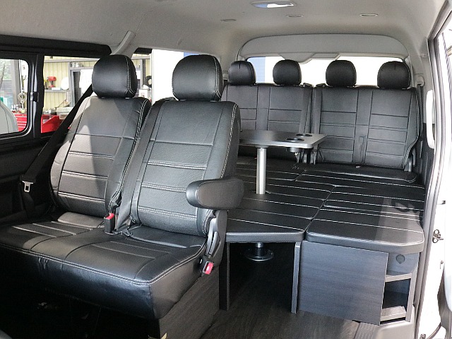 ファミリーに好評のファミリアシートアレンジ施工済み！！