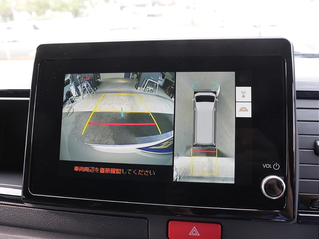 新車ワゴンＧＬファミリーに好評のファミリアシートアレンジ施工車両入庫！オリジナルフロントバンパーオリジナルオーバーフェンダーオリジナルＬＥＤテールオリジナル１６インチアルミグラントレック１６インチ装備