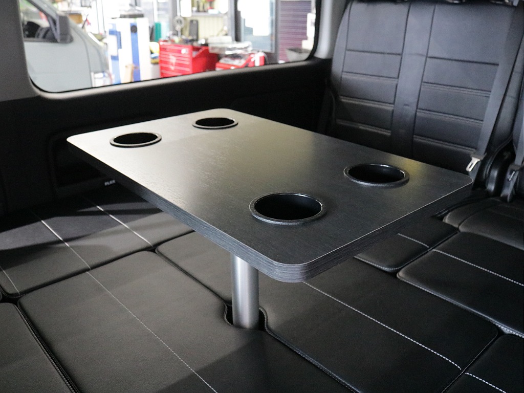 新車ワゴンＧＬファミリーに好評のファミリアシートアレンジ施工車両入庫！オリジナルフロントバンパーオリジナルオーバーフェンダーオリジナルＬＥＤテールオリジナル１６インチアルミグラントレック１６インチ装備