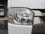 令和６年式ハイエースＶダークプライムⅡ２０００ガソリン２ＷＤカスタム車両入庫！オリジナルフロントスポイラーオリジナルオーバーフェンダーオリジナル１７インチアルミアルパインＢＩＧ－Ｘ１１インチナビ装備！