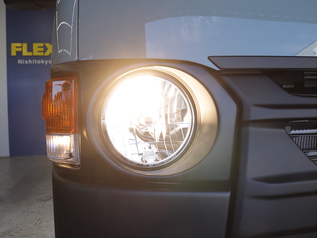 令和８年式アースカラー２８００ディーゼル４WD人気のＲＥクラシック丸目ライトフェイスチェンジ済み！オリジナルフロントバンパーオリジナル１６インチアルミオリジナルＬＥＤテールライトアルパインナビ装備！！