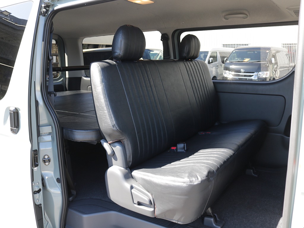 令和８年式アースカラー２８００ディーゼル４WD人気のＲＥクラシック丸目ライトフェイスチェンジ済み！オリジナルフロントバンパーオリジナル１６インチアルミオリジナルＬＥＤテールライトアルパインナビ装備！！