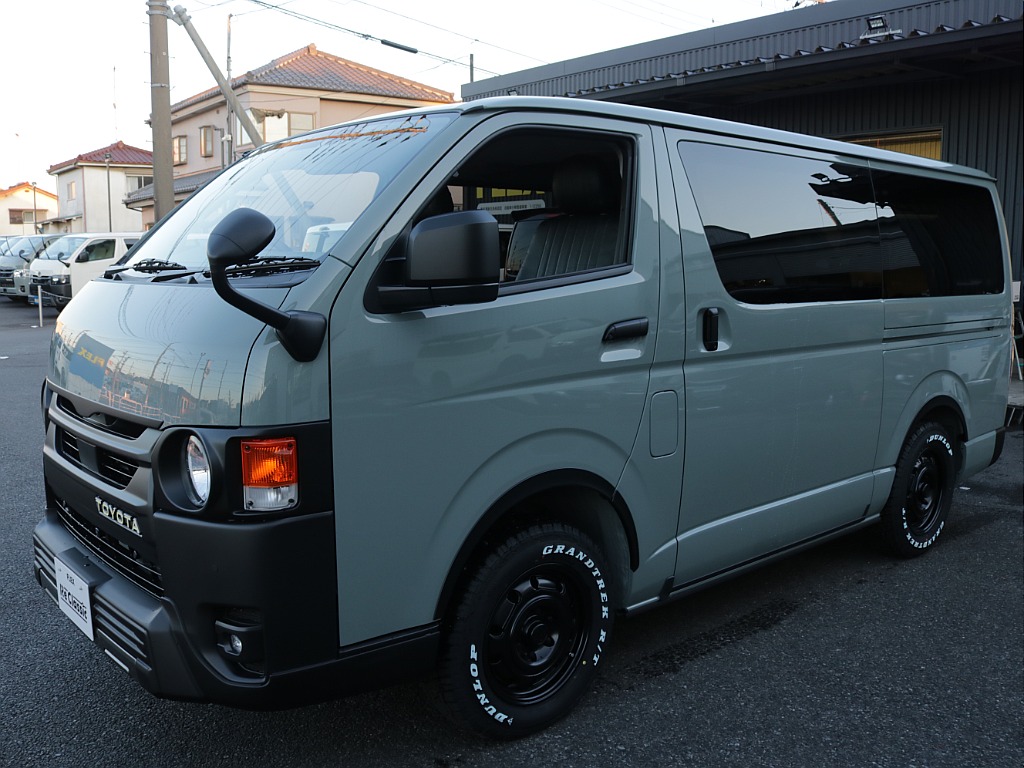 人気のアースカラーパッケージディーゼル４ＷＤ入庫！！