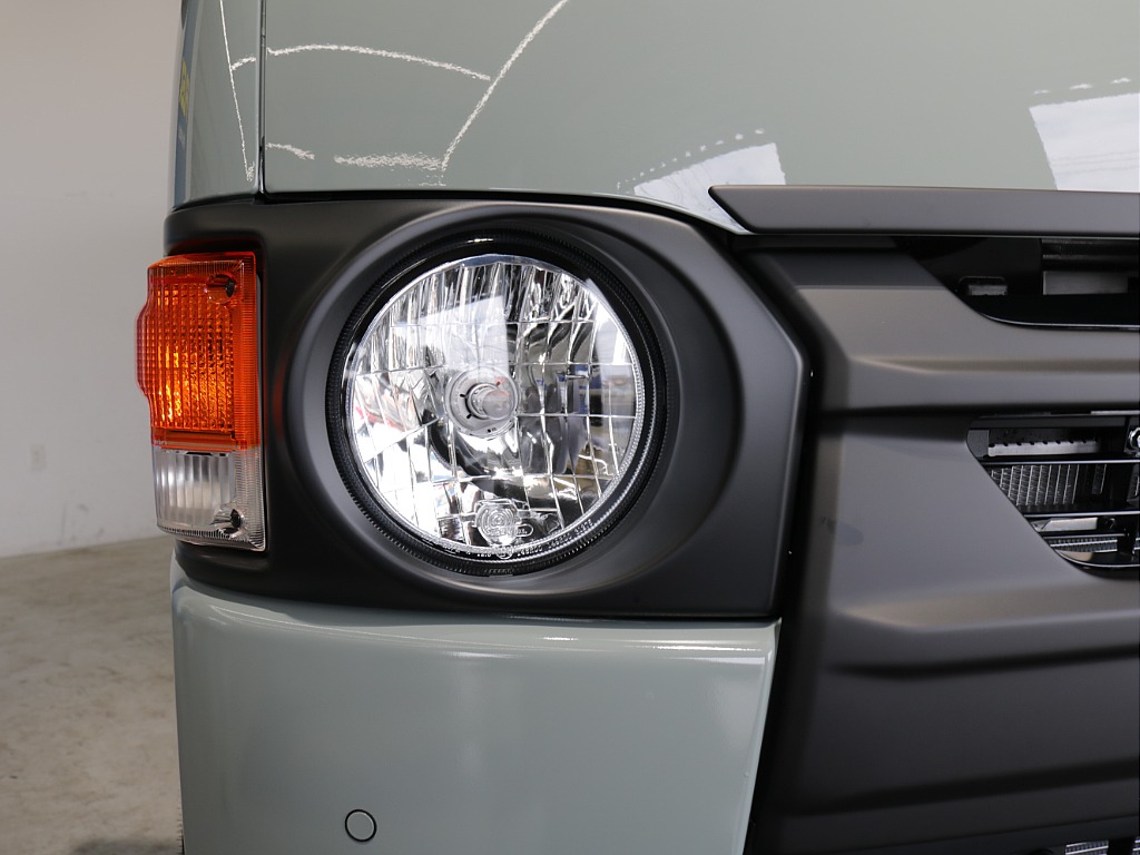 令和８年式アースカラーパッケージ２８００ディーゼル４ＷＤ！新品ＲＥクラシック丸目ライトフェイス施工！新品アルパインＢＩＧ－Ｘ１１インチＳＤナビ装備！新品シートカバー新品ベットＫＩＴ！ＥＴＣ２．０装備！