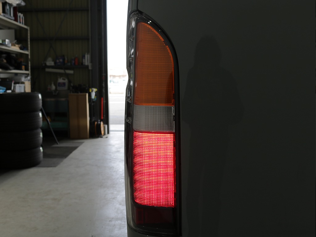 令和８年式アースカラーパッケージ２８００ディーゼル４ＷＤ！新品ＲＥクラシック丸目ライトフェイス施工！新品アルパインＢＩＧ－Ｘ１１インチＳＤナビ装備！新品シートカバー新品ベットＫＩＴ！ＥＴＣ２．０装備！