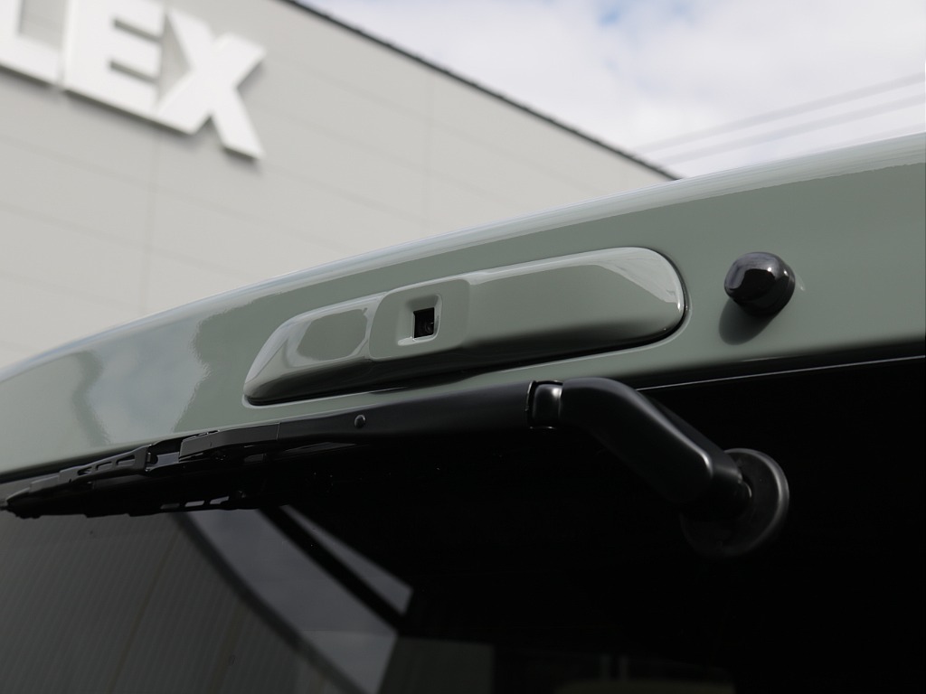 令和８年式アースカラーパッケージ２８００ディーゼル４ＷＤ！新品ＲＥクラシック丸目ライトフェイス施工！新品アルパインＢＩＧ－Ｘ１１インチＳＤナビ装備！新品シートカバー新品ベットＫＩＴ！ＥＴＣ２．０装備！