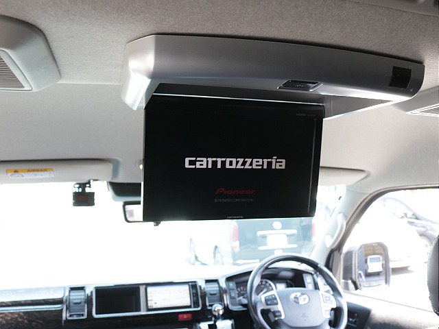 パイオニア７インチナビパイオニア１０．１インチフリップダウンモニター装備！！