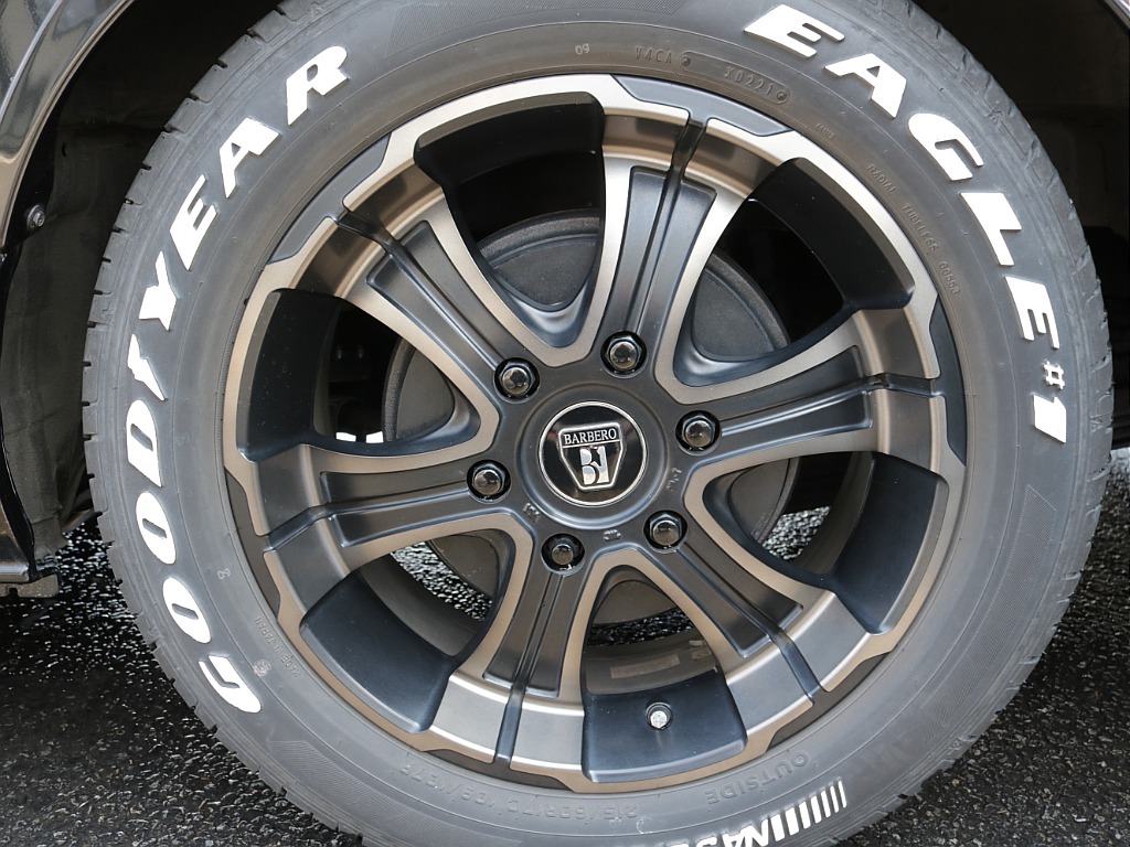 令和３年式ワゴンＧＬ２７００ガソリン２ＷＤ！アレンジＡＳシートカスタム車両入庫！新品オリジナルフロントスポイラーオリジナル１７インチアルミ２インチローダウンオリジナルＬＥＤテールパイオニアツインナビ！