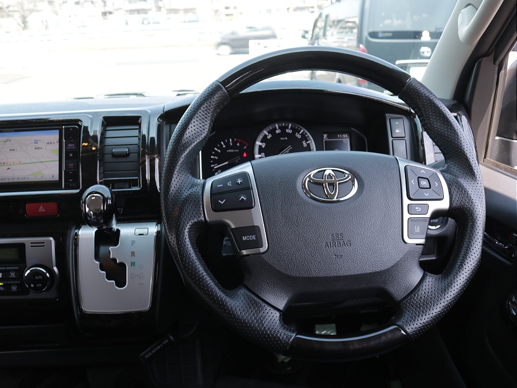 令和３年式ワゴンＧＬ２７００ガソリン２ＷＤ！アレンジＡＳシートカスタム車両入庫！新品オリジナルフロントスポイラーオリジナル１７インチアルミ２インチローダウンオリジナルＬＥＤテールパイオニアツインナビ！