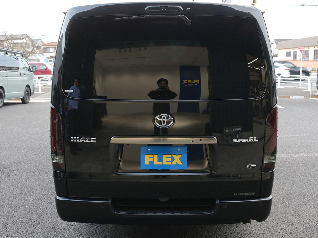 令和７年式ダークプライムＳ２８００ディーゼル４ＷＤカスタム車両入庫！オリジナルフロントバンパーオリジナルオーバーフェンダーオリジナルＬＥＤテールライトオリジナル１６インチアルミＢＩＧ－Ｘ１１インチナビ