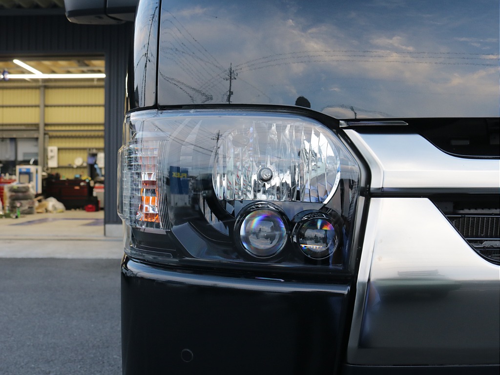 令和７年式ダークプライムＳ２８００ディーゼル４ＷＤカスタム車両入庫！オリジナルフロントバンパーオリジナルオーバーフェンダーオリジナルＬＥＤテールライトオリジナル１６インチアルミＢＩＧ－Ｘ１１インチナビ