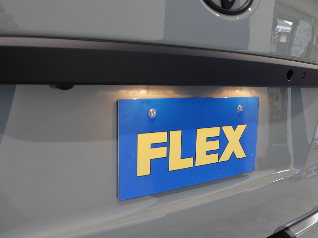 令和８年式ハイエースVアースカラーパッケージ２８００ディーゼル４WDブラックエディション完成！新品オリジナルバンパー新品オリジナル１６インチアルミ新品１６インチタイヤ新品オリジナルテールベットKIT