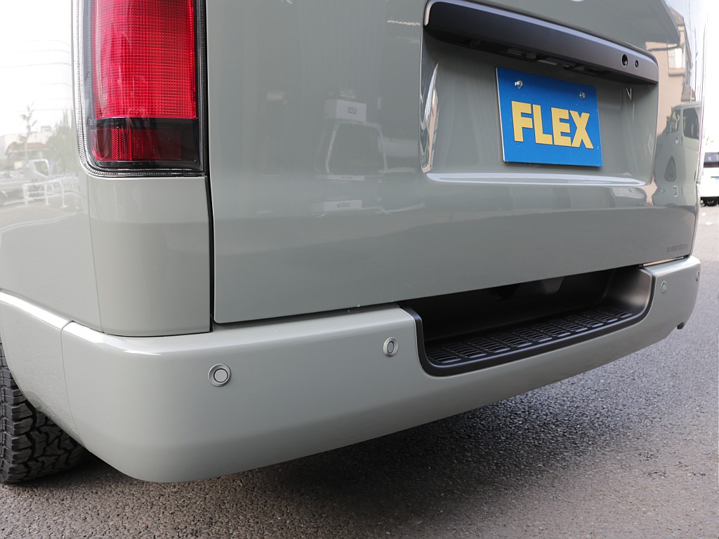 令和８年式ハイエースVアースカラーパッケージ２８００ディーゼル４WDブラックエディション完成！新品オリジナルバンパー新品オリジナル１６インチアルミ新品１６インチタイヤ新品オリジナルテールベットKIT