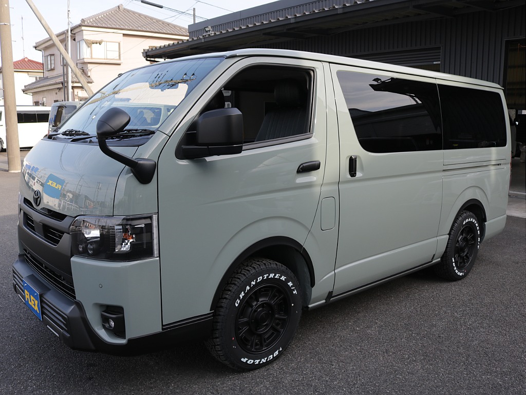 人気のアースカラーパッケージカスタム車両入庫！！