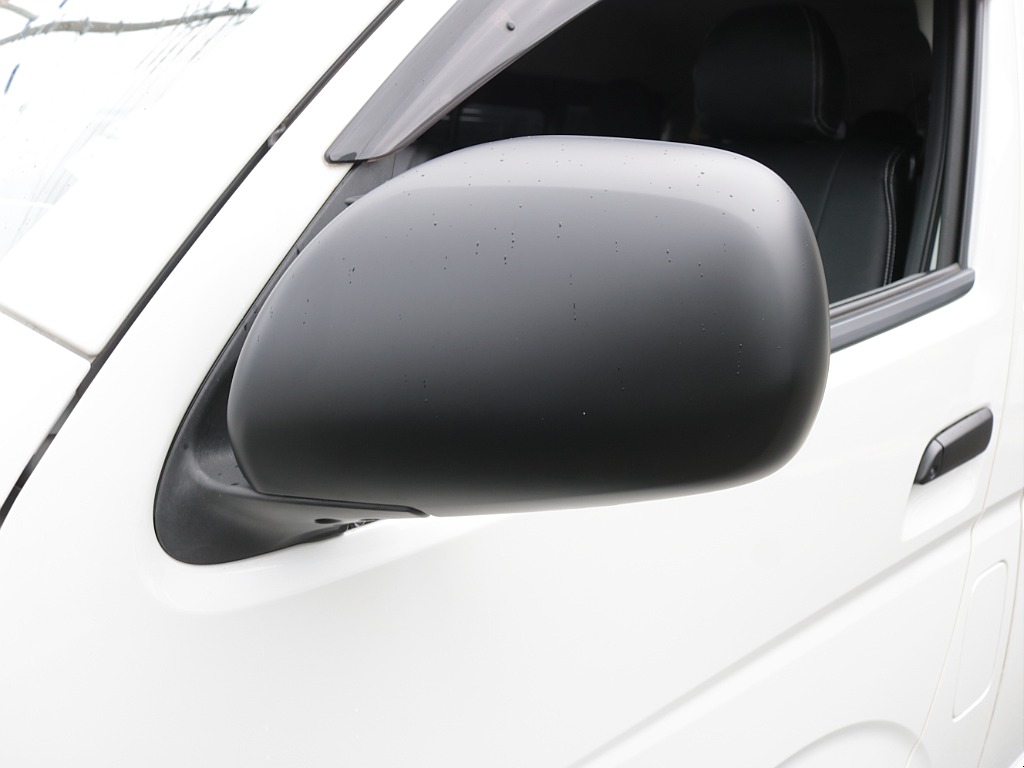 令和２年式ワゴンＧＬ２７００ガソリン４ＷＤブラックエディション完成！！ファブレス１７インチアルミ新品オリジナルバンパー新品オーバーフェンダー新品オリジナルＬＥＤテール新品シートカバー装着済み！！