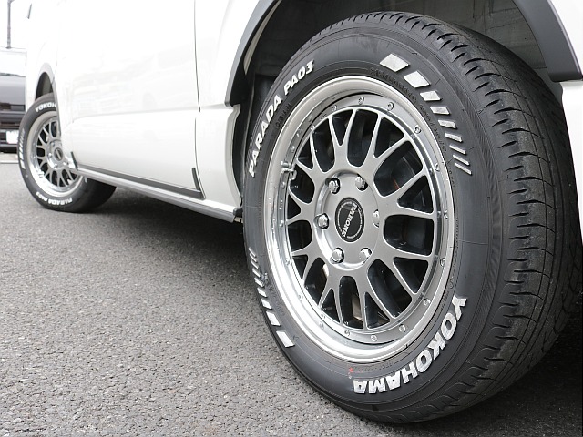 ファブレス１７インチアルミ装着済み！！