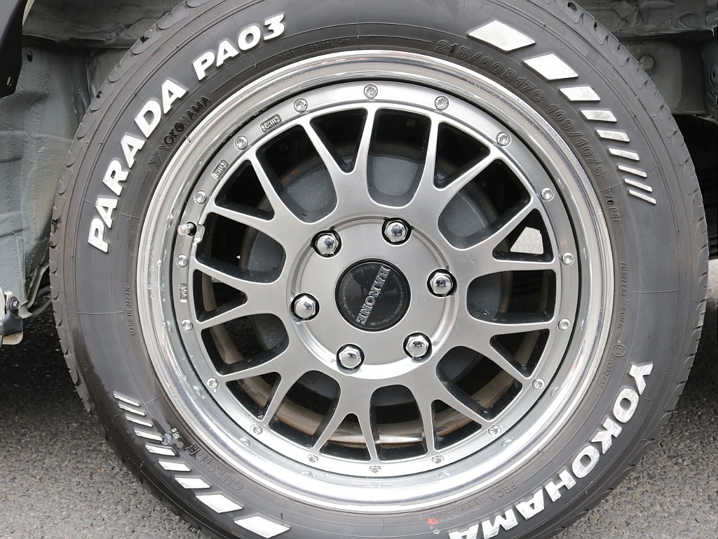 令和２年式ワゴンＧＬ２７００ガソリン４ＷＤブラックエディション完成！！ファブレス１７インチアルミ新品オリジナルバンパー新品オーバーフェンダー新品オリジナルＬＥＤテール新品シートカバー装着済み！！