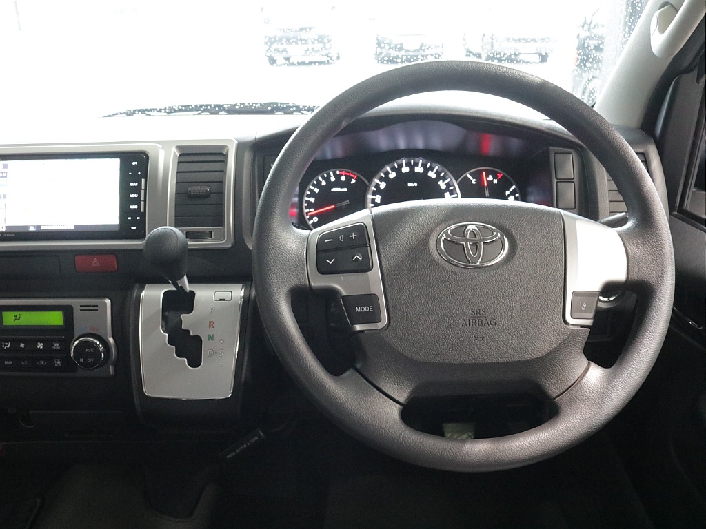 令和２年式ワゴンＧＬ２７００ガソリン４ＷＤブラックエディション完成！！ファブレス１７インチアルミ新品オリジナルバンパー新品オーバーフェンダー新品オリジナルＬＥＤテール新品シートカバー装着済み！！