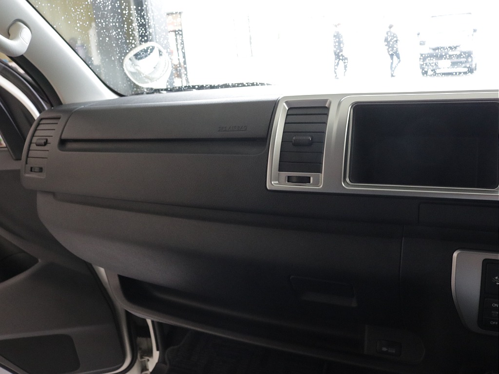 令和２年式ワゴンＧＬ２７００ガソリン４ＷＤブラックエディション完成！！ファブレス１７インチアルミ新品オリジナルバンパー新品オーバーフェンダー新品オリジナルＬＥＤテール新品シートカバー装着済み！！