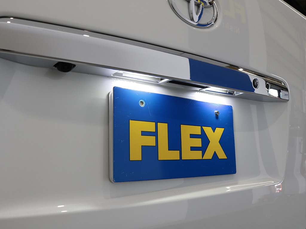 令和４年式ワゴンＧＬ２７００ガソリン２ＷＤファミリーに好評のＶｅｒ１シートアレンジ施工済み！４１５コブラスポイラー社外ボンネットオリジナルＬＥＤテール装備アルパインＢＩＧ－Ｘ１１インチナビフリップ装備