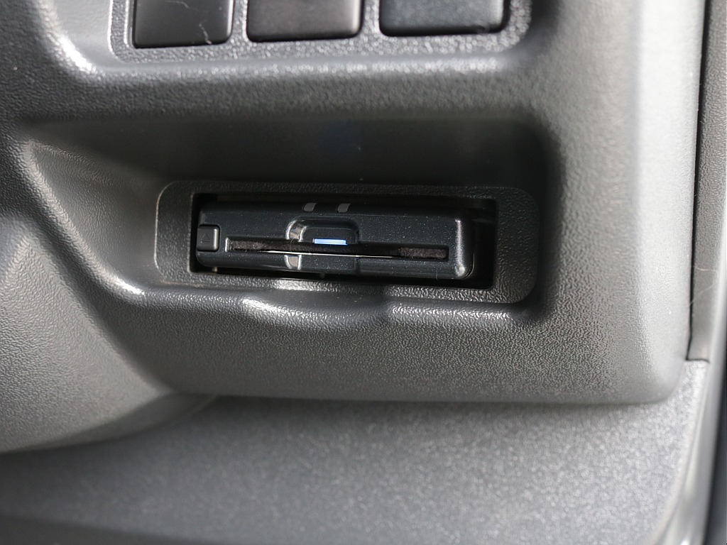 令和４年式ワゴンＧＬ２７００ガソリン２ＷＤファミリーに好評のＶｅｒ１シートアレンジ施工済み！４１５コブラスポイラー社外ボンネットオリジナルＬＥＤテール装備アルパインＢＩＧ－Ｘ１１インチナビフリップ装備