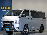 平成２９年式ハイエースＶＤＸロングＧＬパッケージ３０００ディーゼル４ＷＤ希少５速ＭＴ車両入庫！！ＴＲＤフロントバンパー純正１５インチアルミＬＥＤヘッドライトリアクーラーリアヒーター装備車両入庫！！