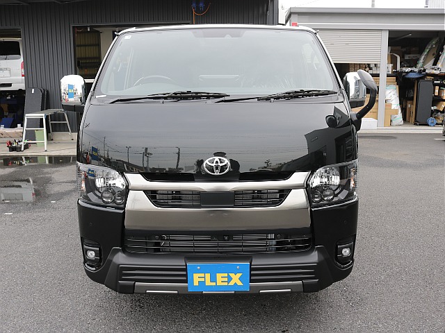 引き締まったフロントマスクになります！！