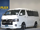 令和６年式ワイドＶダークプライムⅡ２８００ディーゼルターボ！オリジナル１８インチアルミ１インチローダウン済み！床張パネルベットＫＩＴ装着！