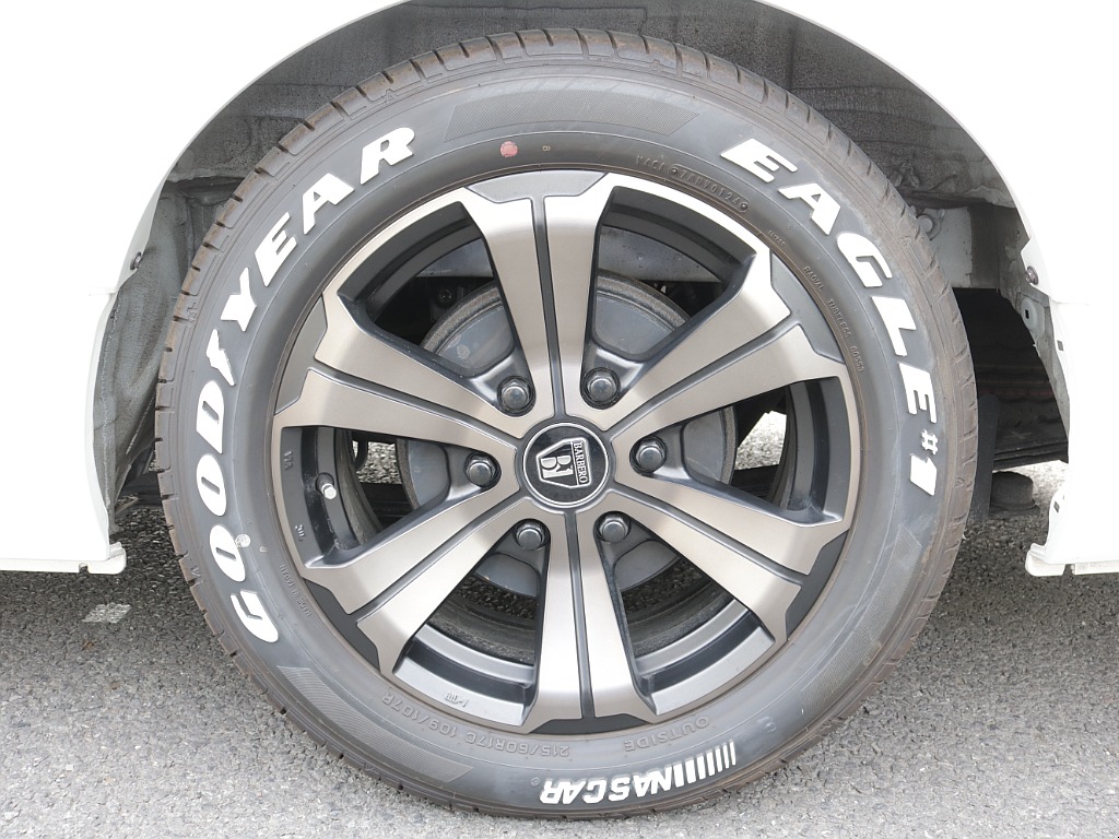 令和６年式ダークプライムⅡ２０００ガソリン２WDフレックスカスタム車両入庫！オリジナルフロントスポイラー２インチローダウンオリジナルオーバーフェンダーオリジナルＬＥＤテールアルパインＢＩＧ－Ｘ１１ナビ