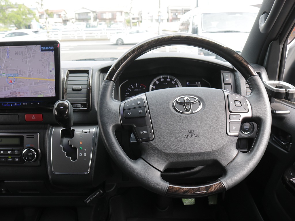 令和６年式ダークプライムⅡ２０００ガソリン２WDフレックスカスタム車両入庫！オリジナルフロントスポイラー２インチローダウンオリジナルオーバーフェンダーオリジナルＬＥＤテールアルパインＢＩＧ－Ｘ１１ナビ