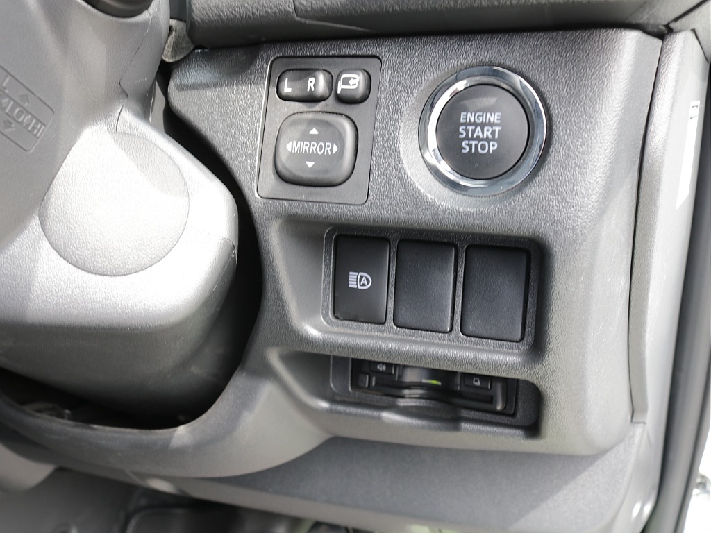 令和６年式ダークプライムⅡ２０００ガソリン２WDフレックスカスタム車両入庫！オリジナルフロントスポイラー２インチローダウンオリジナルオーバーフェンダーオリジナルＬＥＤテールアルパインＢＩＧ－Ｘ１１ナビ