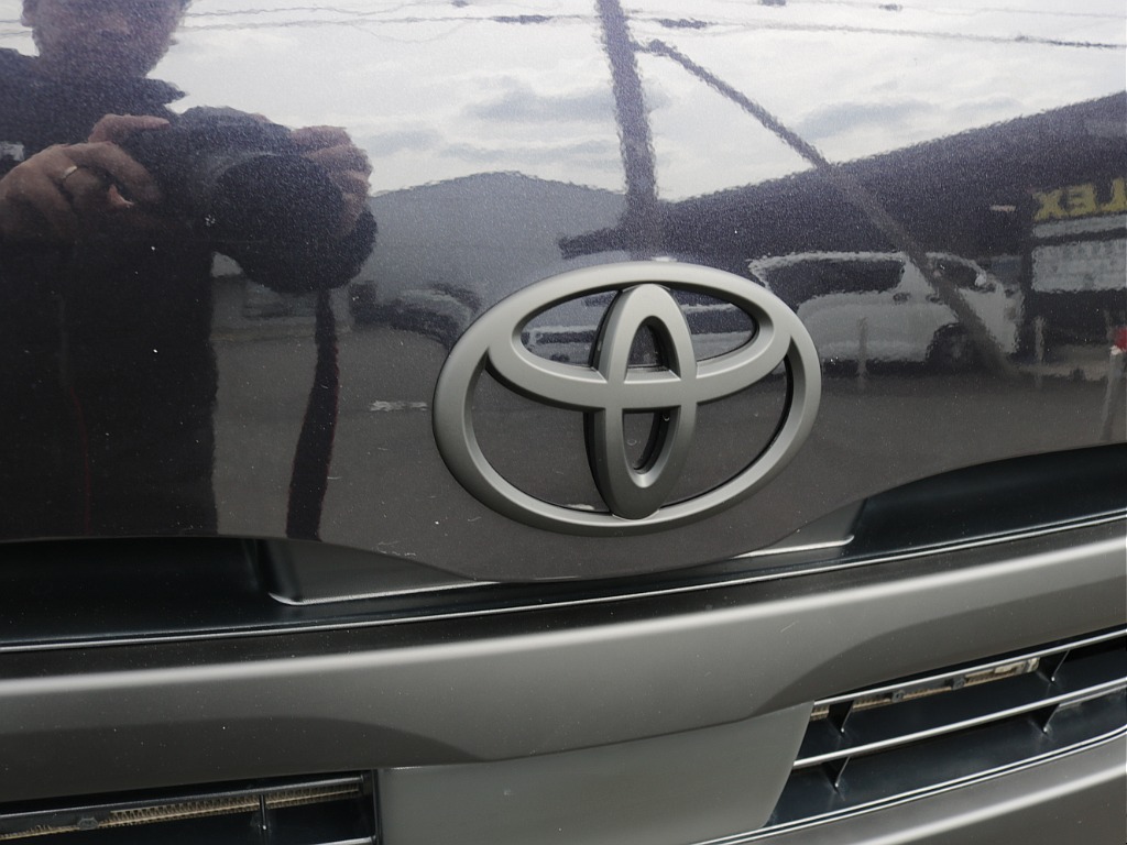 令和５年式ダークプライムⅡ２８００ディーゼル４WDブラックエディション施工済み！新品オリジナルフロントバンパー新品オリジナルオーバーフェンダー新品オリジナルＬＥＤテールレイズ１６インチアルミ装備