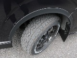 令和５年式ダークプライムⅡ２８００ディーゼル４WDブラックエディション施工済み！新品オリジナルフロントバンパー新品オリジナルオーバーフェンダー新品オリジナルＬＥＤテールレイズ１６インチアルミ装備
