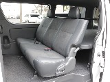 令和８年式ハイエースＶダークプライムⅡ２０００ガソリン２ＷＤカスタム車両入庫！新品オリジナルスポイラー新品オリジナル１７インチアルミ新品オリジナルオーバーフェンダー新品オリジナルＬＥＤテールベット装備