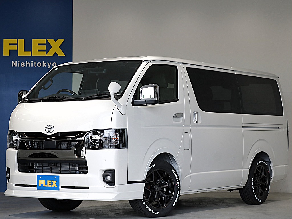 令和８年式ハイエースＶダークプライムⅡ２０００ガソリン２ＷＤカスタム車両入庫！新品オリジナルスポイラー新品オリジナル１７インチアルミ新品オリジナルオーバーフェンダー新品オリジナルＬＥＤテールベット装備