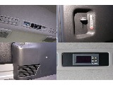 メーカーオプションリアクーラー、ヒーター装備！！
