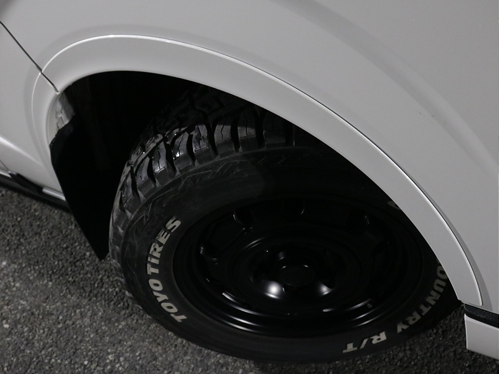 令和6年式2800ディーゼル4WD！TRDオフロードスタイル！アルパインツインモニター装備済み！！
