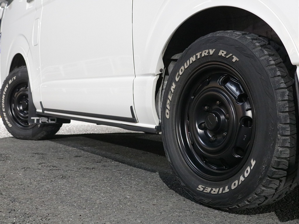 令和6年式2800ディーゼル4WD！TRDオフロードスタイル！アルパインツインモニター装備済み！！
